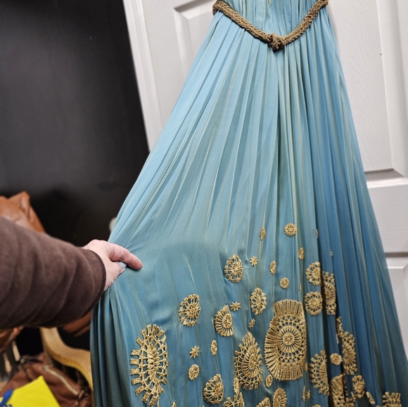Rafael Cennamo blue/gold gown sz 4 - Picture 2 of 8